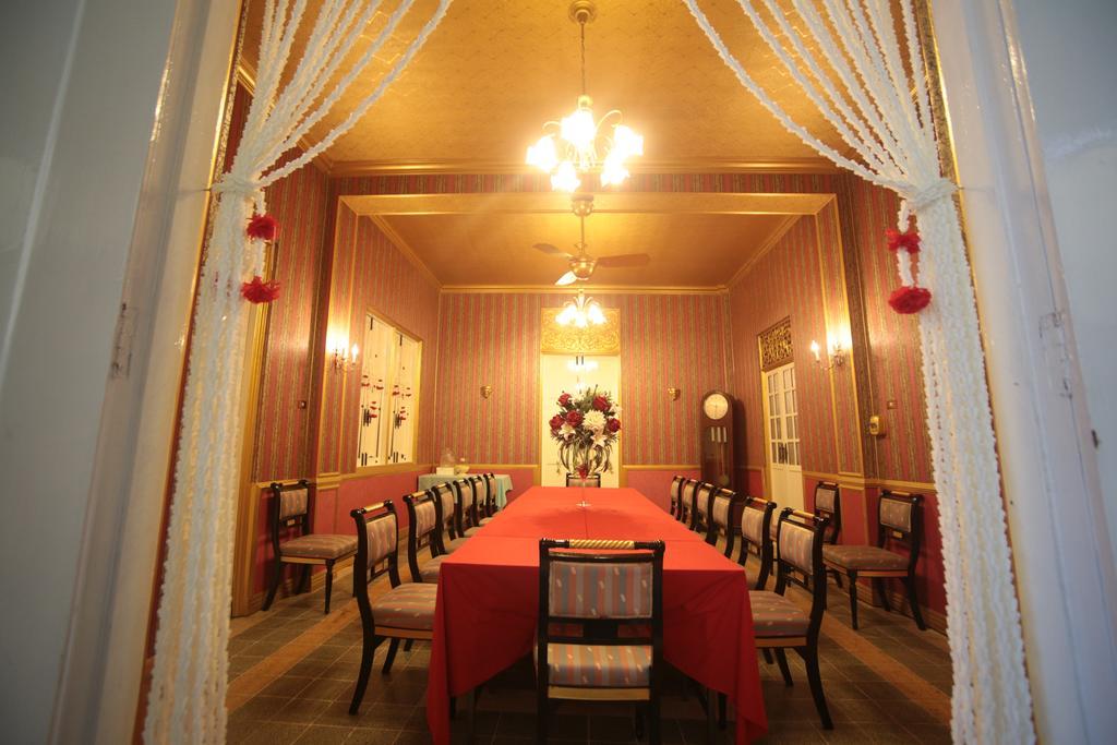 The Myth - Sud Sathorn Bed & Breakfast Bangkok Ngoại thất bức ảnh