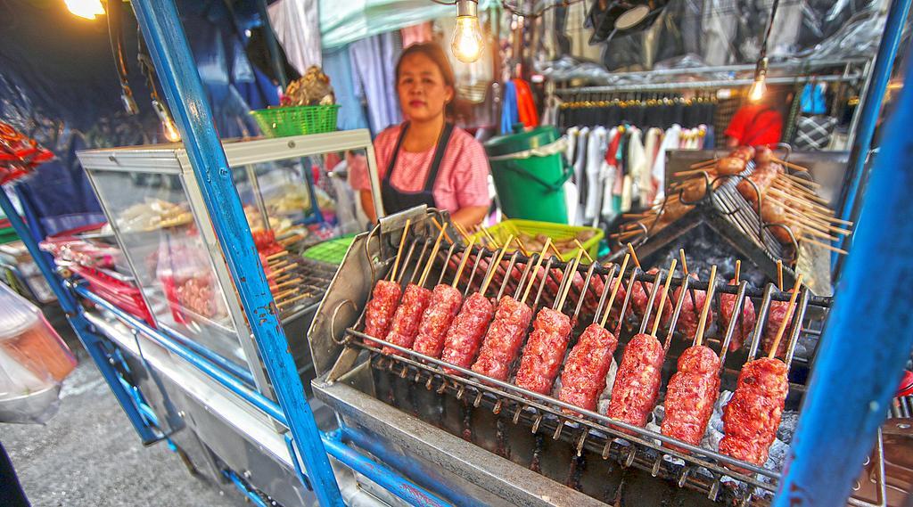The Myth - Sud Sathorn Bed & Breakfast Bangkok Ngoại thất bức ảnh