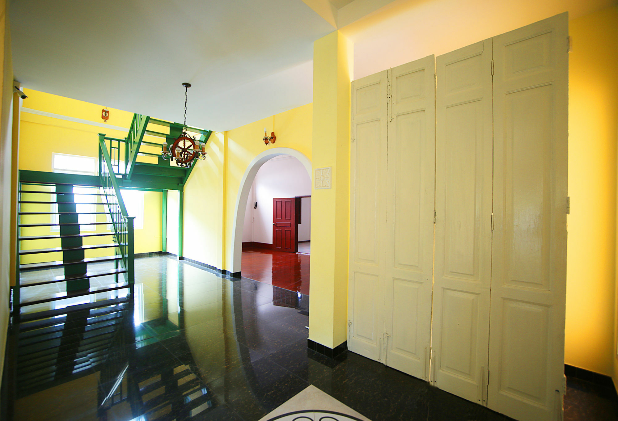 The Myth - Sud Sathorn Bed & Breakfast Bangkok Ngoại thất bức ảnh